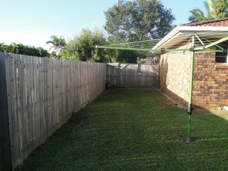 24 Huntington Dr, Kallangur QLD 4503