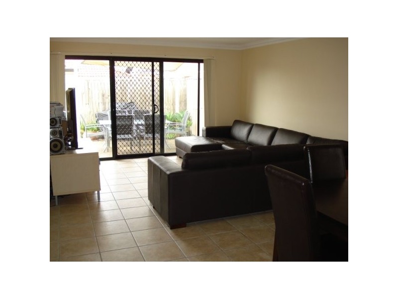 2 Dumaresq Crescent, Murrumba Downs QLD 4503