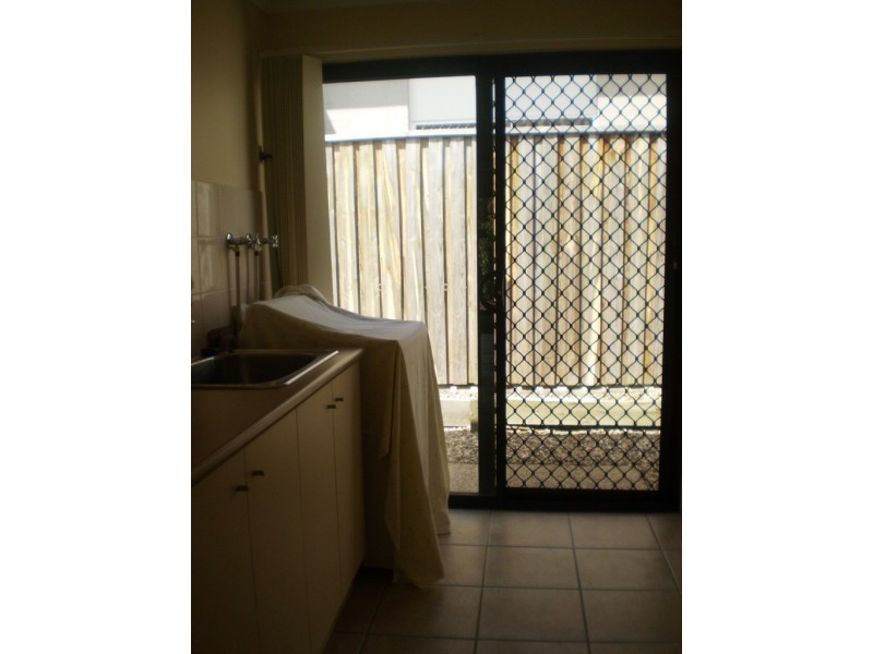 2 Dumaresq Crescent, Murrumba Downs QLD 4503