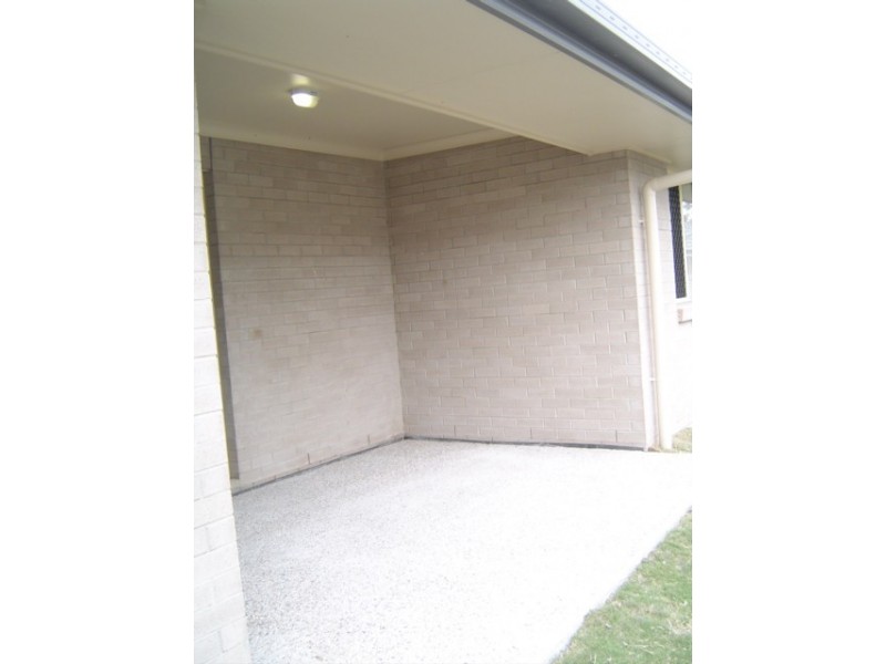 Unit 1, 29 Burns Parade, Kallangur QLD 4503