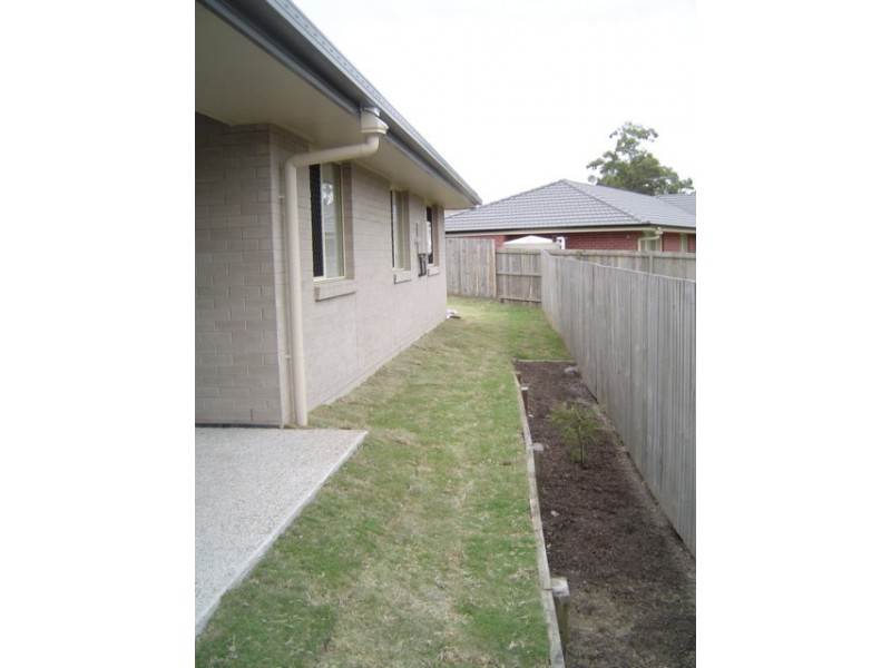 Unit 1, 29 Burns Parade, Kallangur QLD 4503