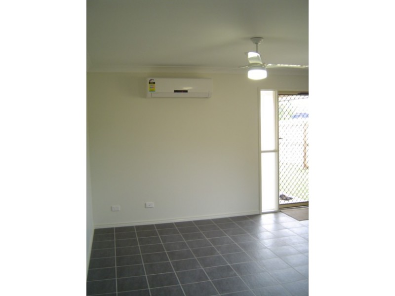 Unit 2, 29 Burns Parade, Kallangur QLD 4503