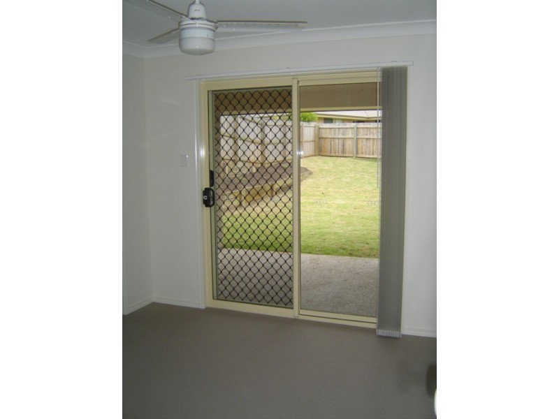 Unit 2, 29 Burns Parade, Kallangur QLD 4503