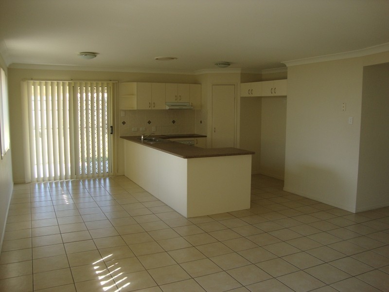 9 Denson Street, Morayfield QLD 4506