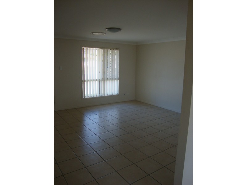 9 Denson Street, Morayfield QLD 4506