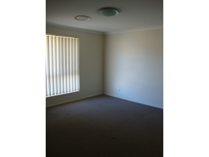 9 Denson Street, Morayfield QLD 4506