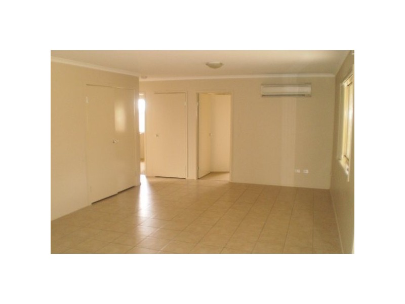 1/28 Tylah Street, Kallangur QLD 4503