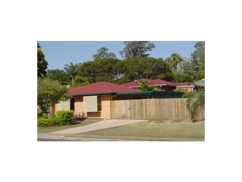 22 Macquarie Drive, Petrie QLD 4502