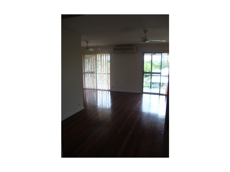 19 Connors St, Petrie QLD 4502