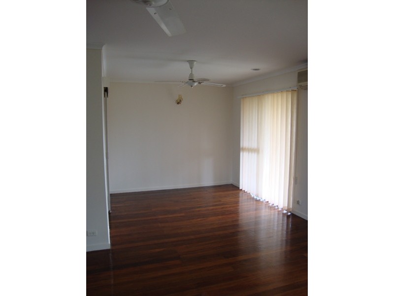 19 Connors St, Petrie QLD 4502