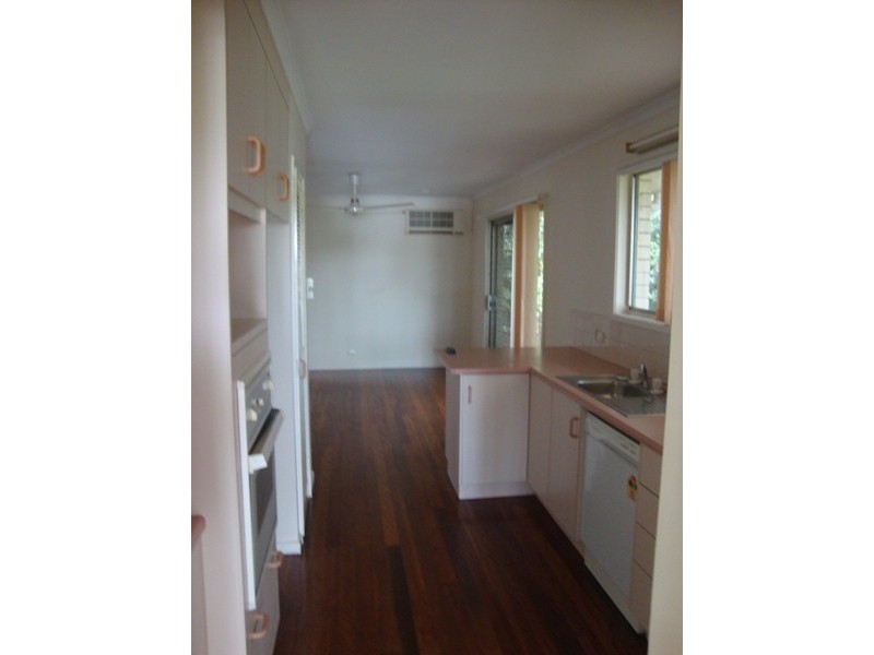 19 Connors St, Petrie QLD 4502