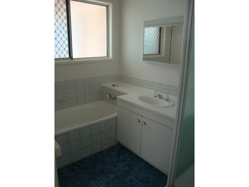 19 Connors St, Petrie QLD 4502