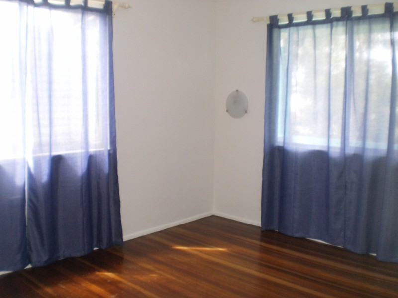 20 Boardman Street, Kallangur QLD 4503