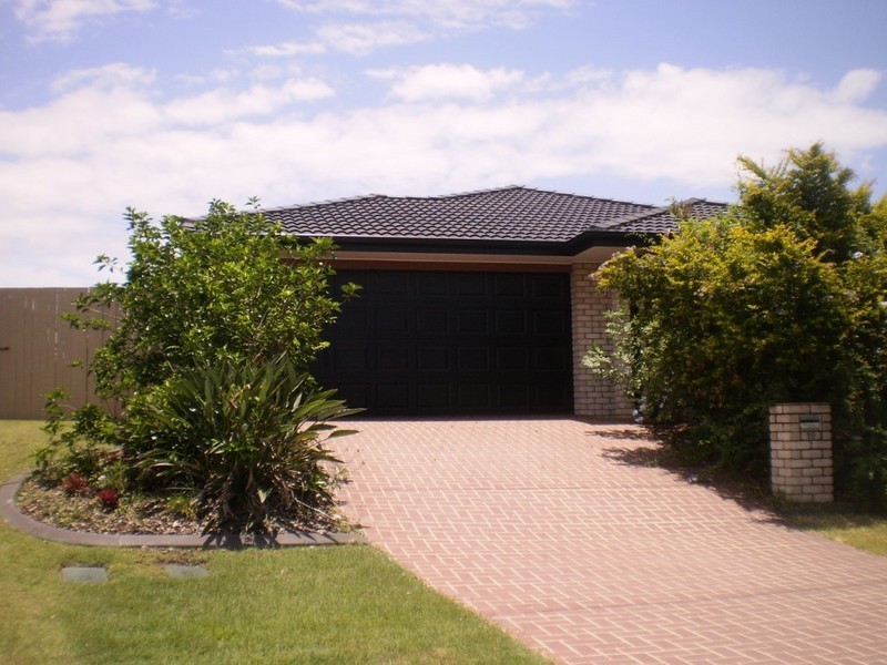 19 Diamond Avenue, Kallangur QLD 4503