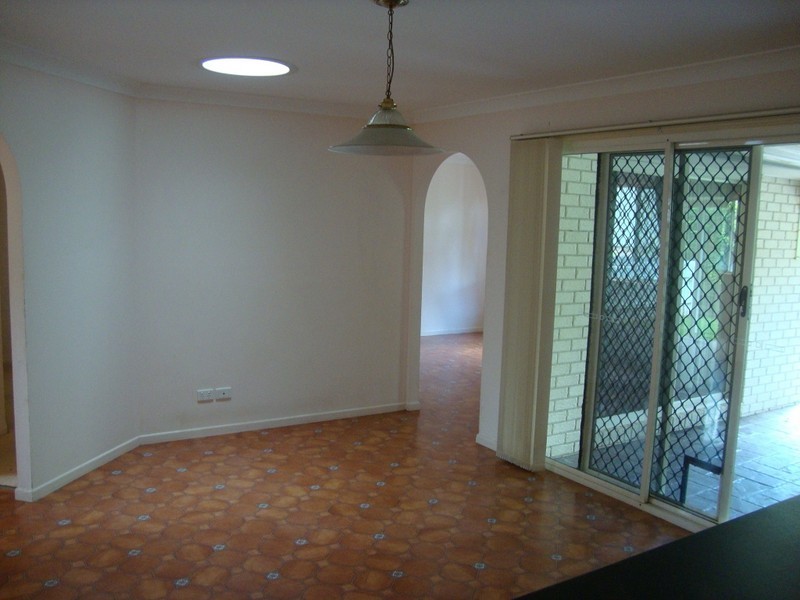 21 Donnelly Drive, Kallangur QLD 4503