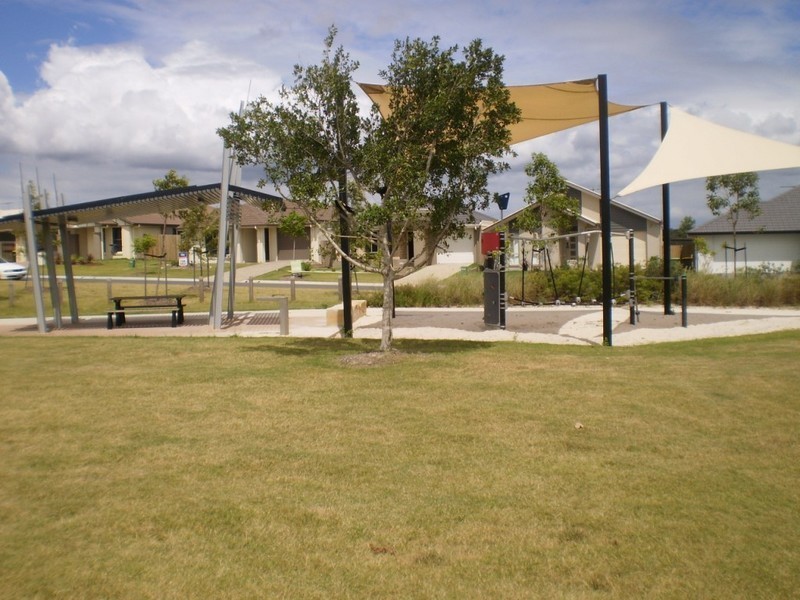 19 Langham Crescent, North Lakes QLD 4509