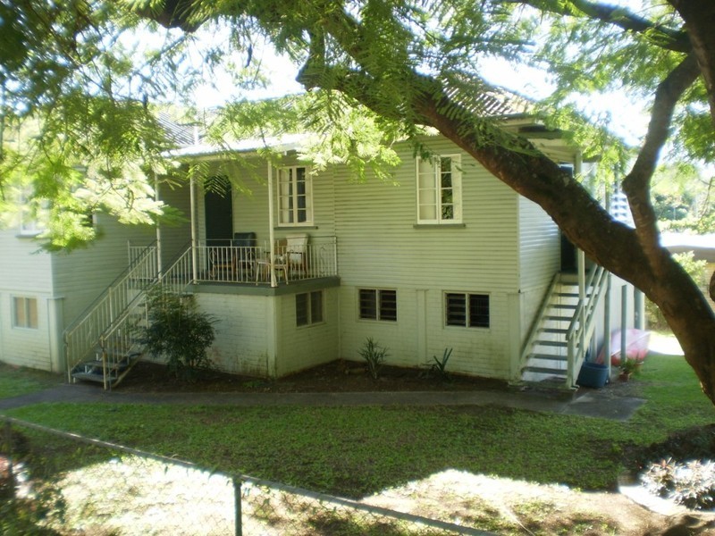 212 School Road, Kallangur QLD 4503