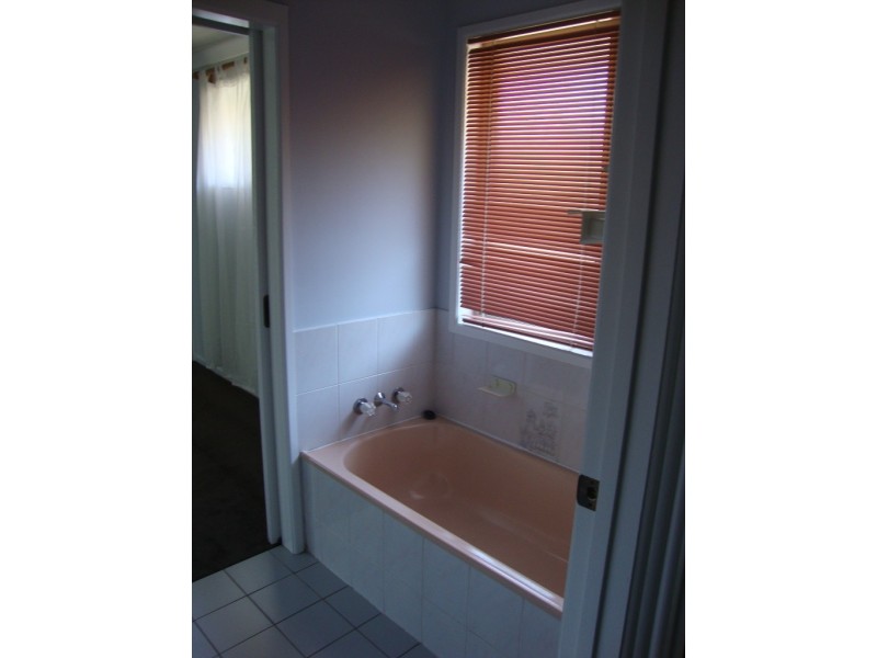 15 Parkside Drive, Kallangur QLD 4503