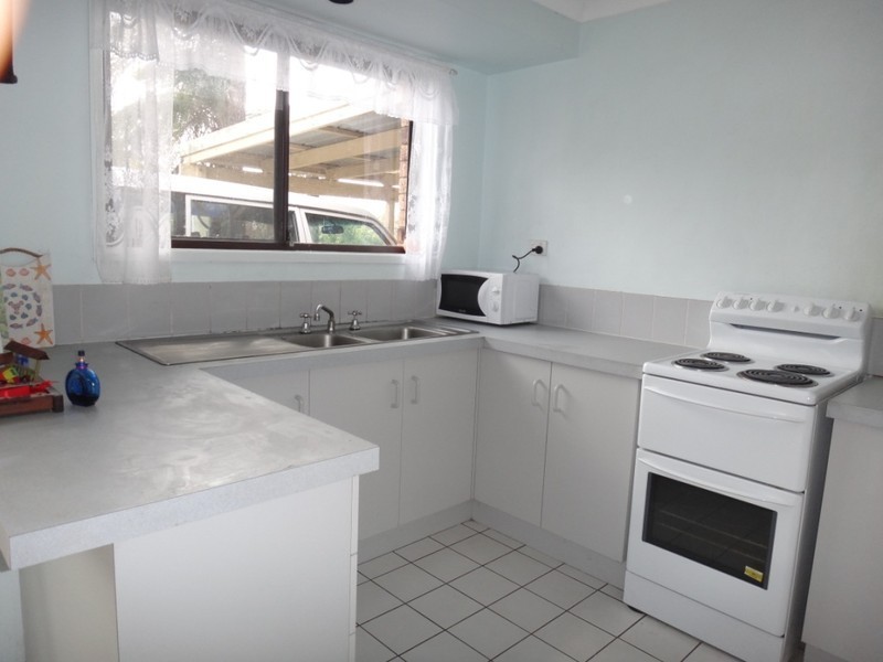 4 Kookaburra Street, Kallangur QLD 4503