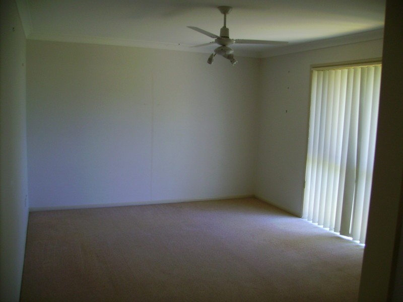 14 Emperor Court, Kallangur QLD 4503