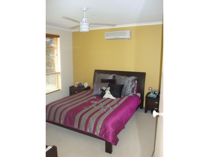 5 Scott Court, Kallangur QLD 4503