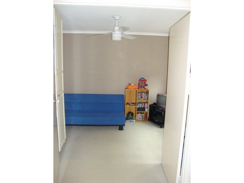 5 Scott Court, Kallangur QLD 4503