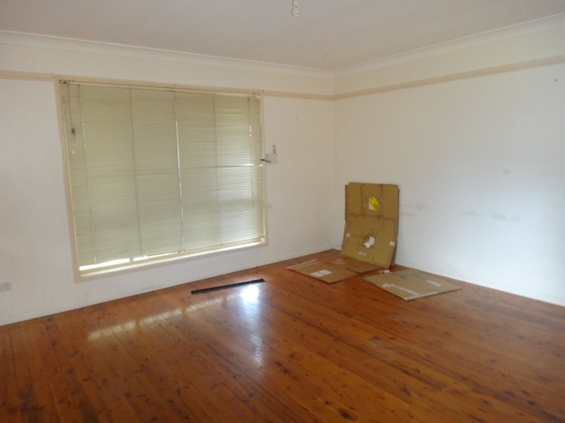 2 Stuart Court, Kallangur QLD 4503