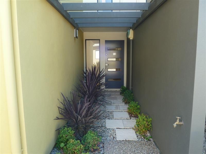 13 / 3 Swordgrass Ct, Kallangur QLD 4503