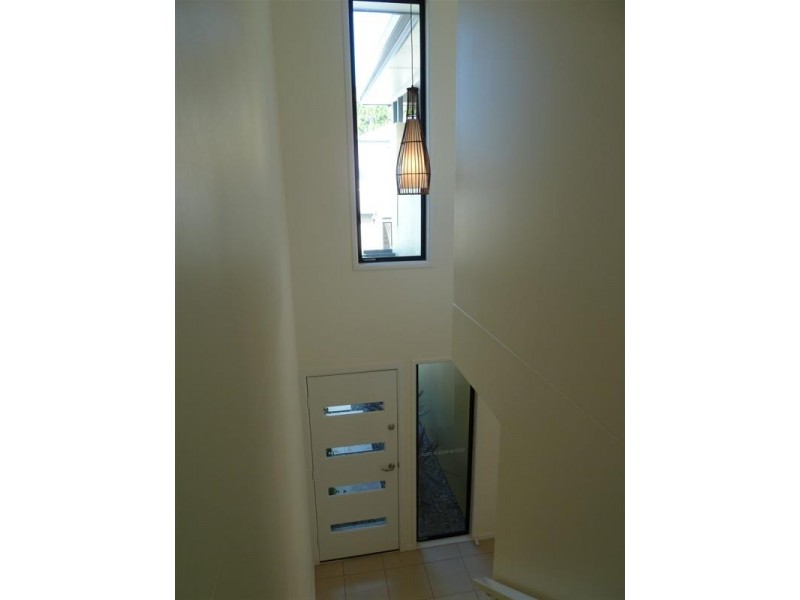 13 / 3 Swordgrass Ct, Kallangur QLD 4503