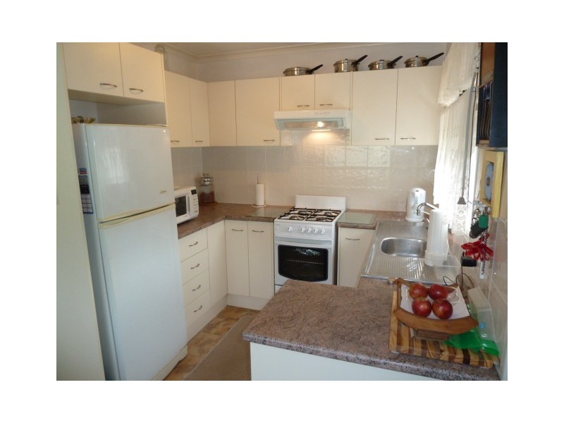 28 Ann St, Kallangur QLD 4503