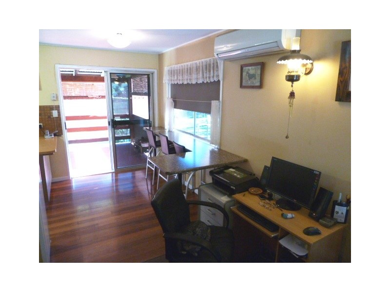 66 Wattle St, Kallangur QLD 4503