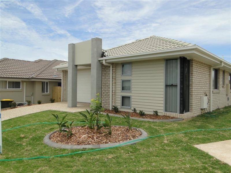 North Lakes QLD 4509