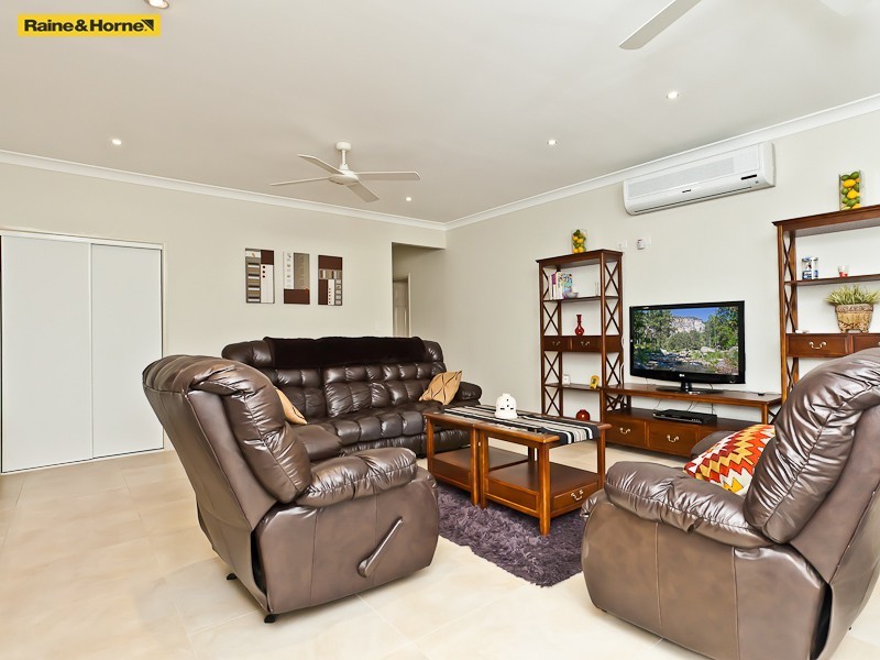 22 Waterway Crescent, Murrumba Downs QLD 4503