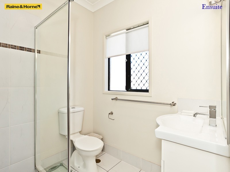 22 Waterway Crescent, Murrumba Downs QLD 4503