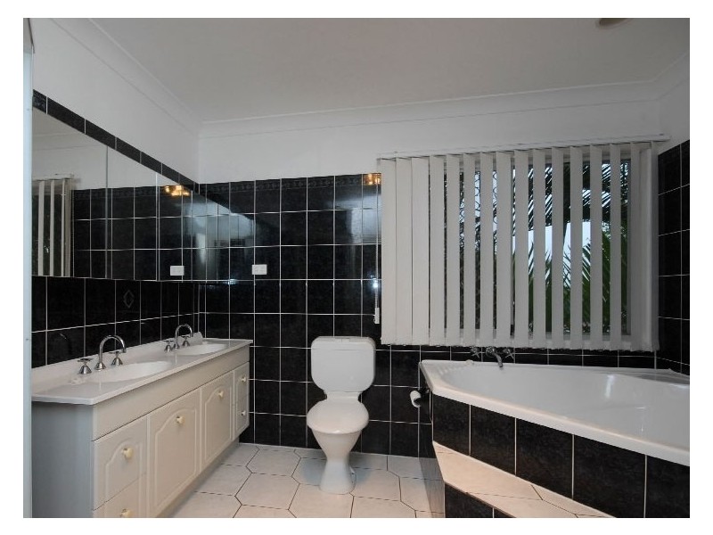 6 Highview St, Bray Park QLD 4500