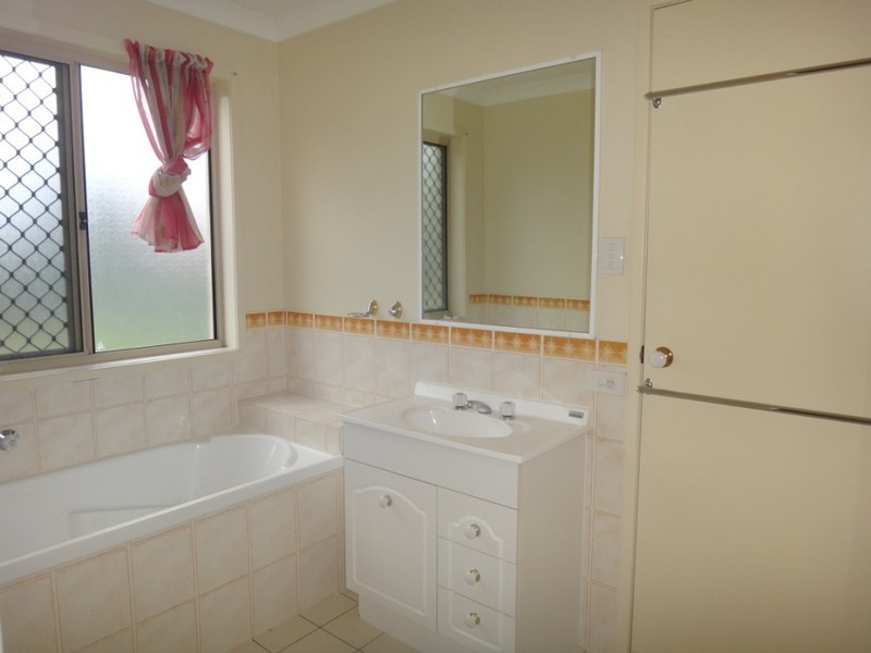6 Piper Place, Bray Park QLD 4500