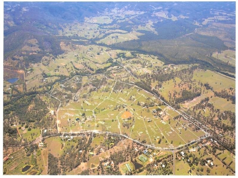 4 Springflats Court, Moorina QLD 4506