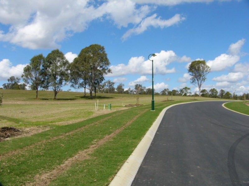 4 Springflats Court, Moorina QLD 4506