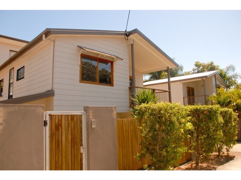 2/5 Livingstone Street, Yeronga QLD 4104