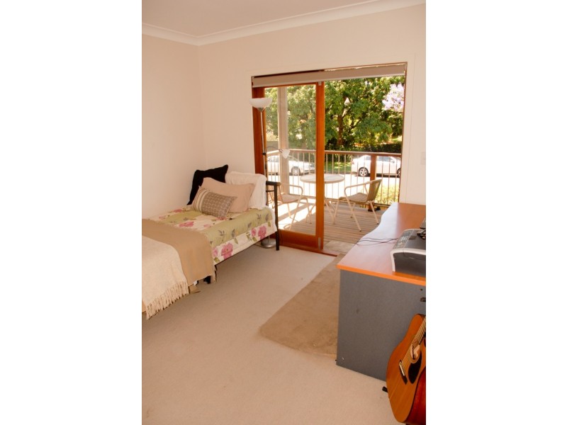 2/5 Livingstone Street, Yeronga QLD 4104