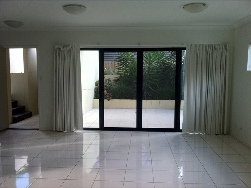 1/35 Norman Street, Annerley QLD 4103