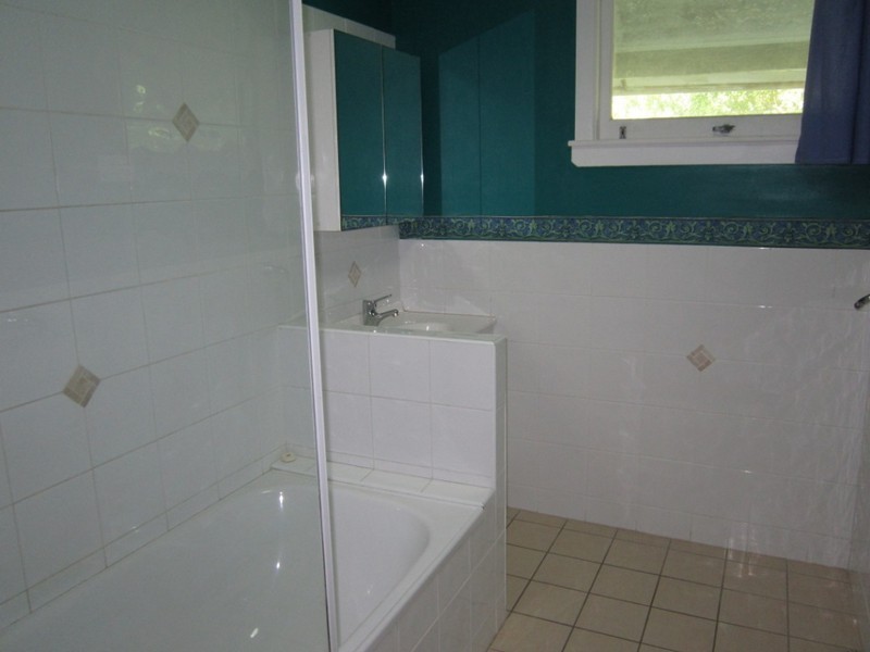 85 Wilgarning Street, Stafford Heights QLD 4053