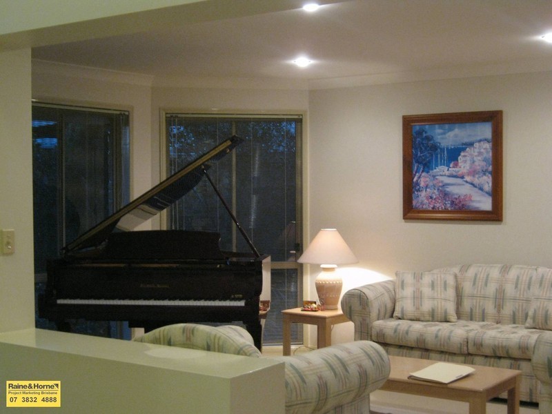 Eight Mile Plains QLD 4113