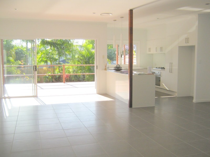 35 Seabreeze Road, Manly West QLD 4179