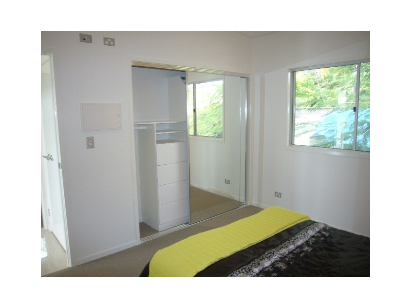 Taringa QLD 4068