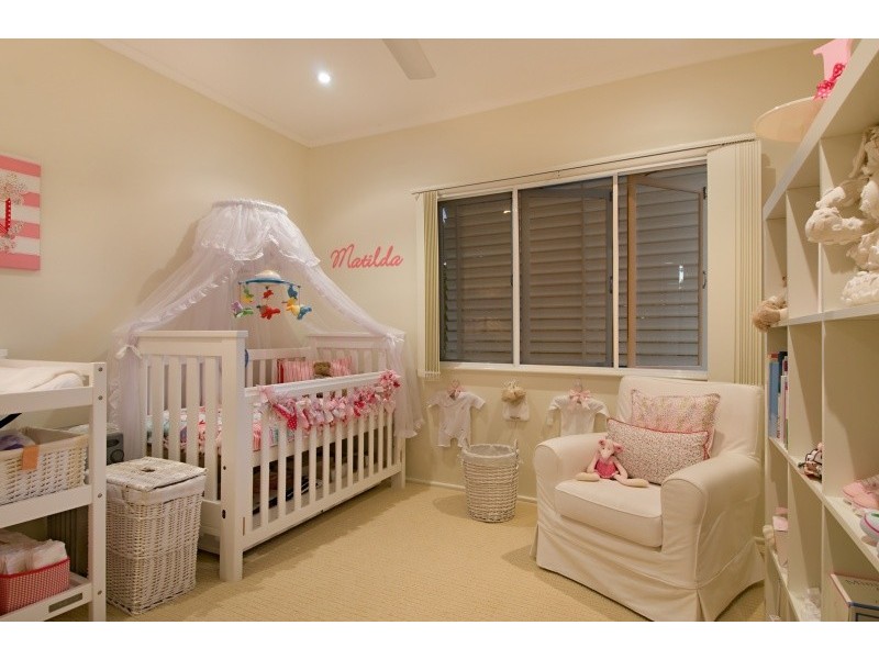 17 Moonmera Street, The Gap QLD 4061