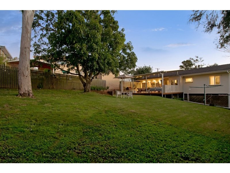 17 Moonmera Street, The Gap QLD 4061