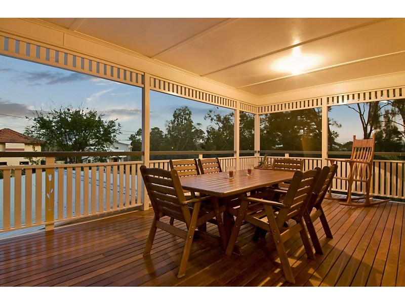 10 Farrell Street, Ashgrove QLD 4060