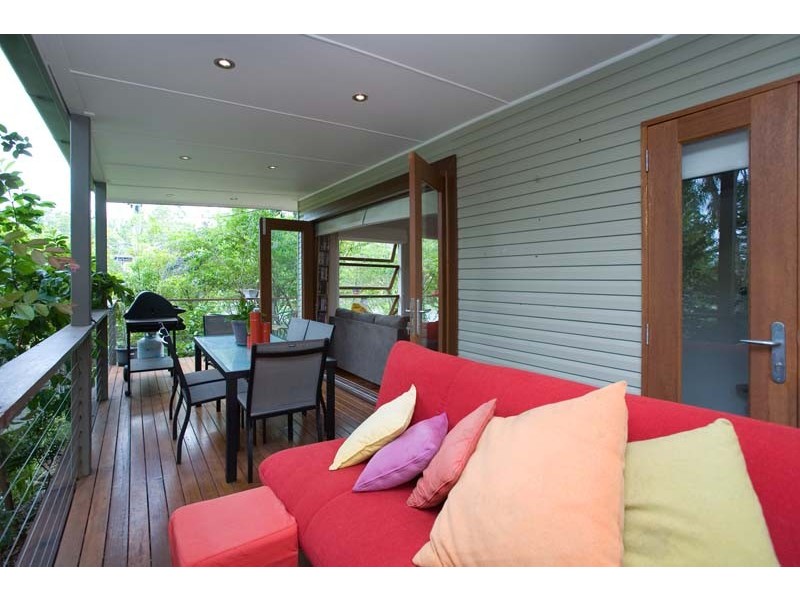 20  Grenoble Street, The Gap QLD 4061