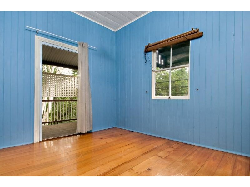 135 Empress Terrace, Bardon QLD 4065